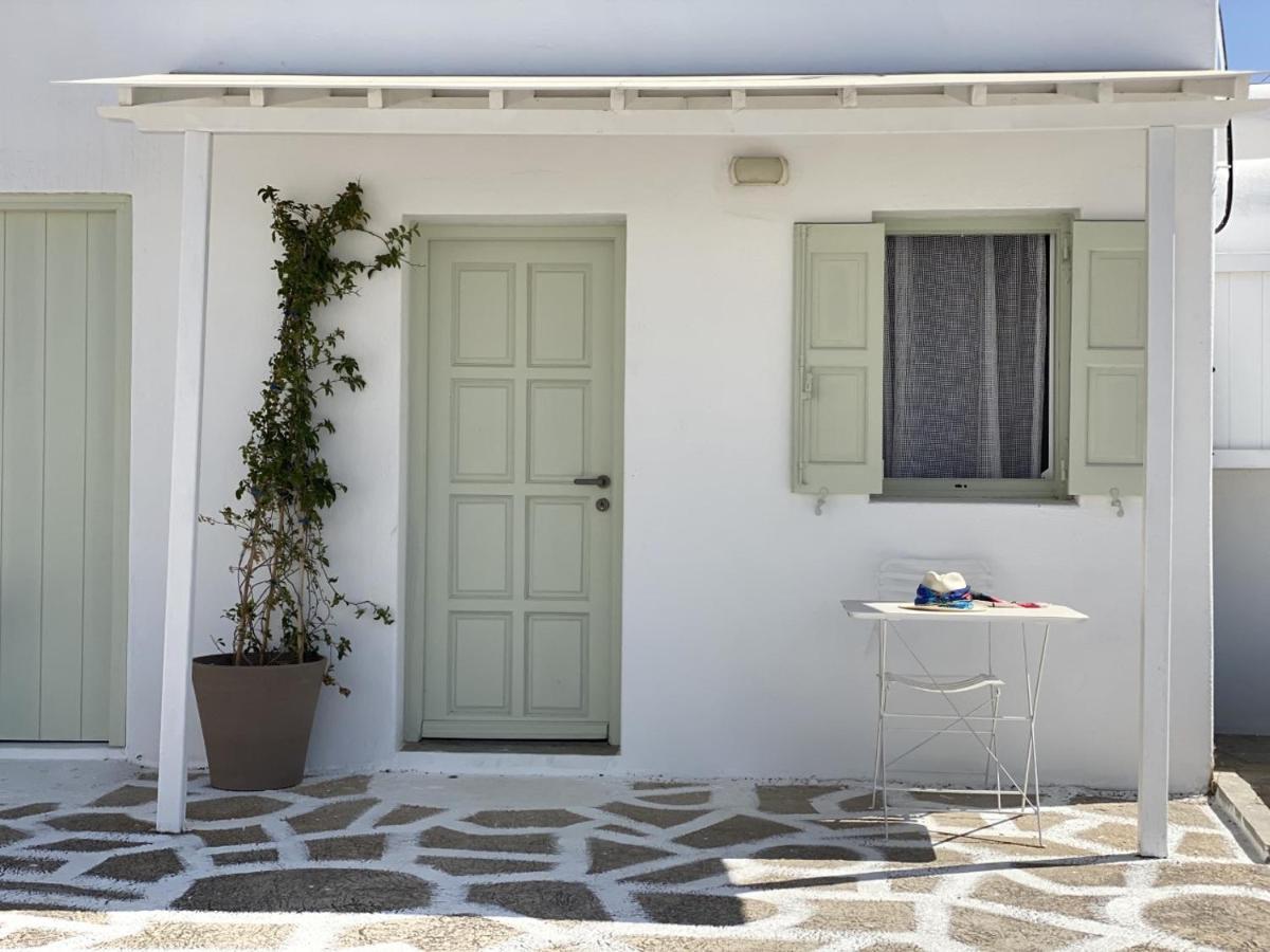 Sing And Blossom Accommodation Mykonos Town Exterior photo